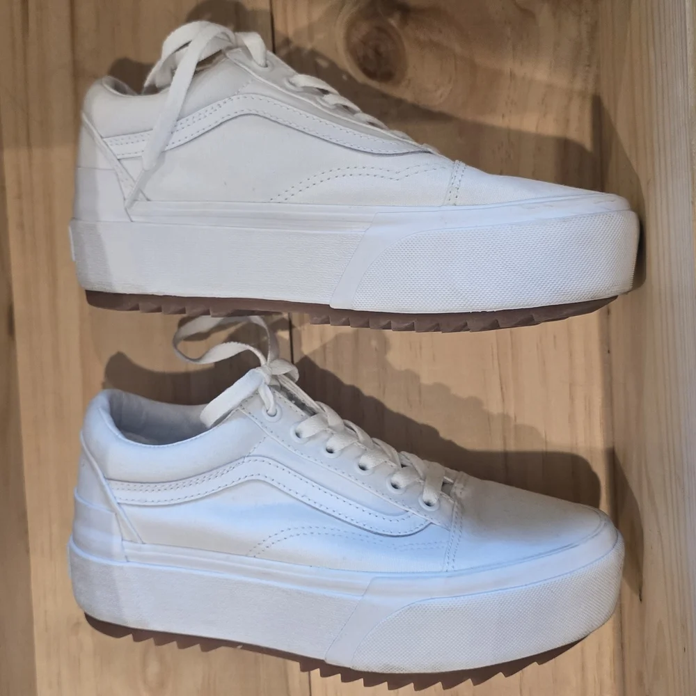 Van's White Platform Sneakers - Picture 5 of 9